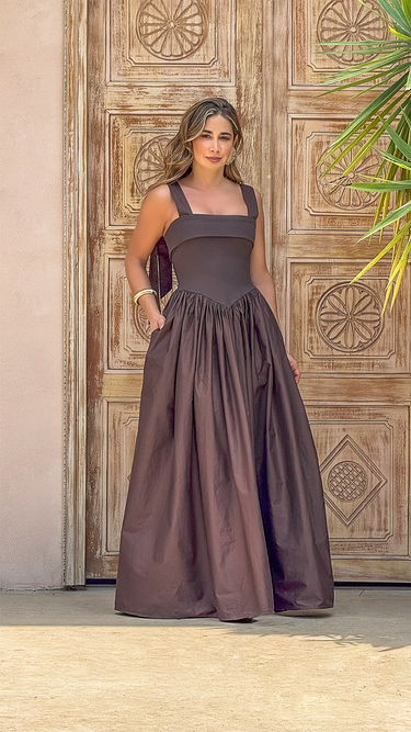 Vestido midi con lazos