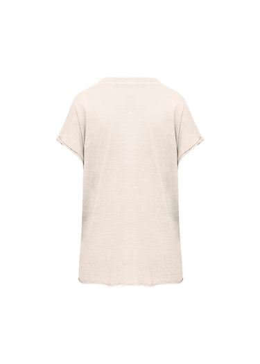 Blusa casual con detalles de perlas
