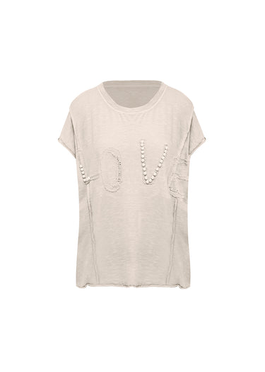 Blusa casual con detalles de perlas