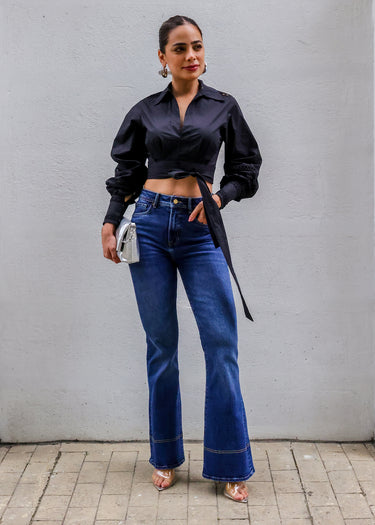 Blusa en V con espalda descubierta