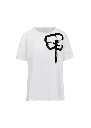 Camiseta Blanca con Flor de Lazo en Contraste