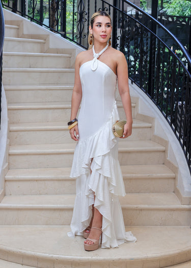 Vestido cuello halter con volantes
